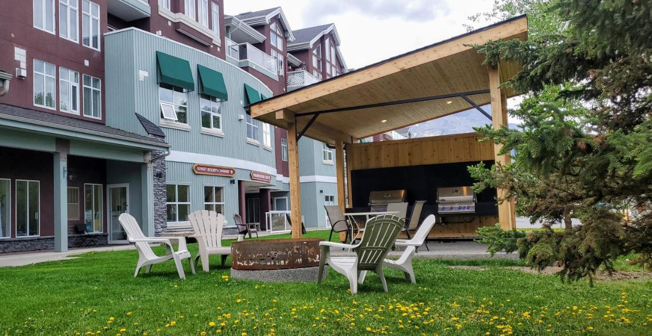 Sunset Resorts Canmore And Spa Экстерьер фото