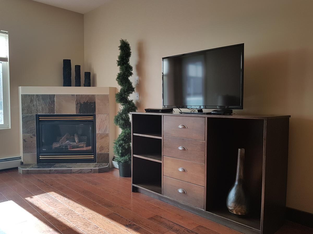 Sunset Resorts Canmore And Spa Экстерьер фото